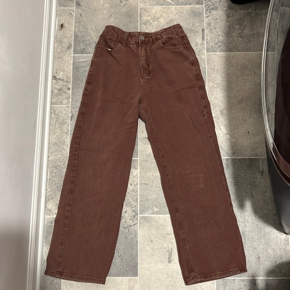 brown size 0 short, softer textured. worn a few times - Picture 4 of 4